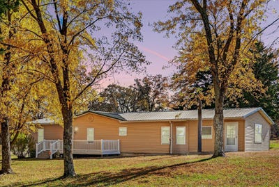 /international/us/20300-e-1650-road-stockton-mo-110103503260/