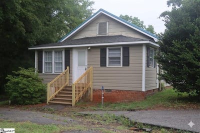 /international/us/190-s-cash-chesnee-sc-110108983520/