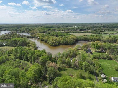 /international/us/839-crandell-road-west-river-md-110107387661/