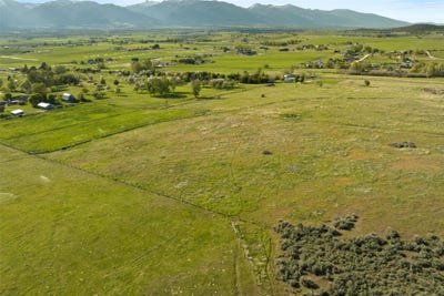 /international/us/nhn-cloud-nine-lane-corvallis-mt-110107285474/