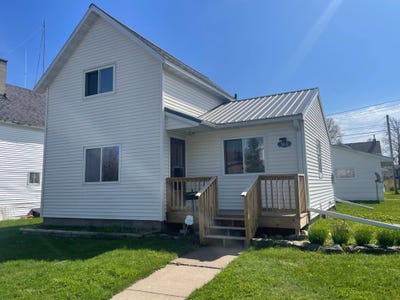/international/us/363-5th-ave-s-park-falls-wi-110106201997/