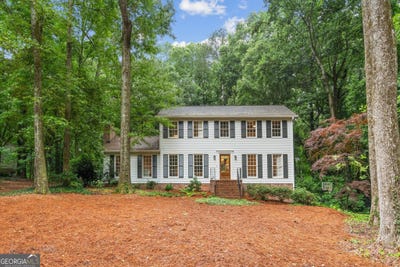 /international/us/60-camp-drive-carrollton-ga-110108937932/