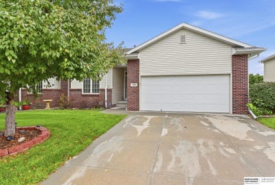 /international/us/5951-n-92nd-avenue-omaha-ne-110109447803/