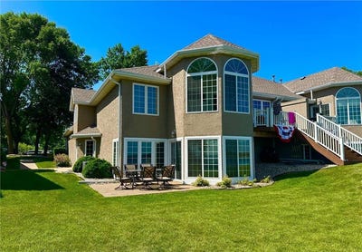 /international/us/219-lake-avenue-s-spicer-mn-110099698120/?lang=zh-cn