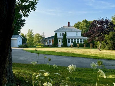 /international/us/1261-dexter-road-dover-foxcroft-me-110101542043/?lang=de