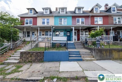 /international/us/204-1-2-clearfield-street-freemansburg-boro-pa-110108965344/