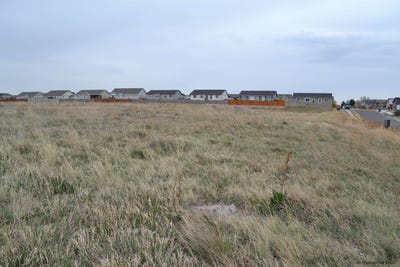 /international/us/w-college-dr-cheyenne-wy-110106842128/