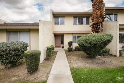 /international/us/930-olive-drive-bakersfield-ca-110105107236/