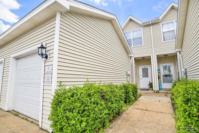 /international/us/601-e-burgess-rd-pensacola-fl-110101339170/
