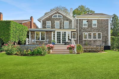 /international/us/330-main-street-sag-harbor-ny-110097338156/?lang=en