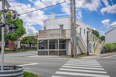 /international/us/2-e-1st-st-cookeville-tn-110100832741/