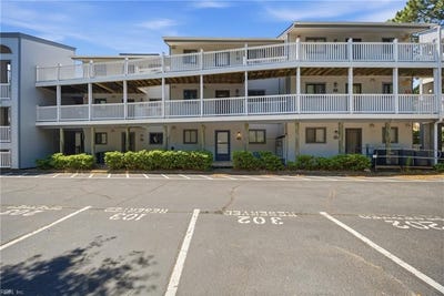 /international/us/3200-lynnhaven-drive-virginia-beach-va-110108629826/
