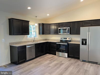 /international/us/1219-arrington-mountain-road-haywood-va-110096396205/?lang=zh-tw