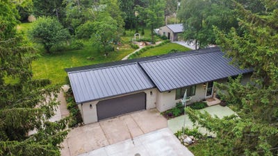 /international/us/n1544-poeppel-road-fort-atkinson-wi-110108814604/