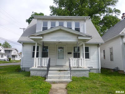/international/us/794-w-waggoner-street-decatur-il-110107895514/
