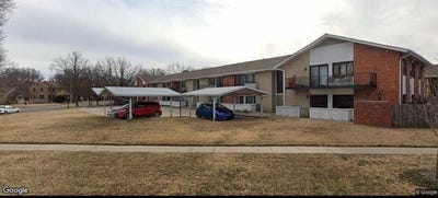 /international/us/1201-w-river-wichita-ks-110107611573/