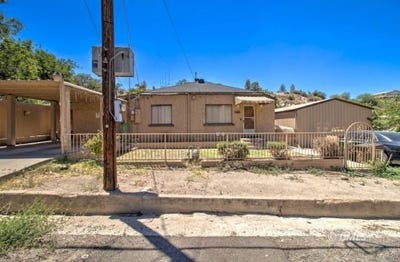 /international/us/5822-s-old-oak-st-miami-az-110101266299/