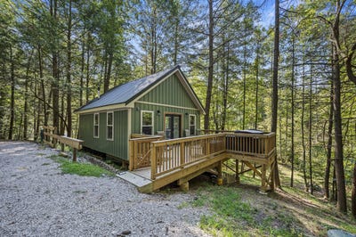 /international/us/18-high-falls-creek-drive-campton-ky-110102654618/