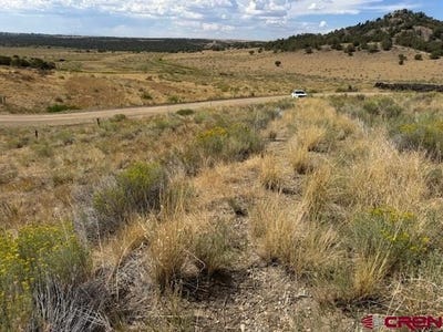 /international/us/24832-road-v-5-dolores-co-110102158834/