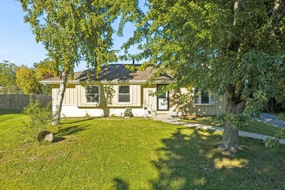 /international/us/2940-lake-vista-ct-racine-wi-110120119223/