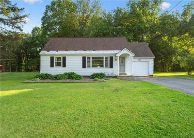 /international/us/6336-pillmore-drive-lee-ny-110100317748/