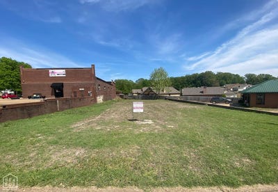 /international/us/2-lot-southwest-square-jonesboro-ar-110101055688/?lang=en