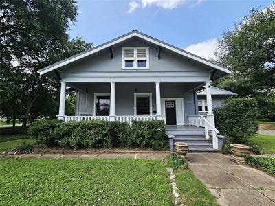 /international/us/210-e-navasota-street-groesbeck-tx-110100371419/?lang=en