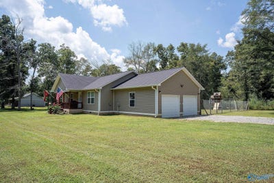 /international/us/178-shankles-circle-rainsville-al-110109845110/