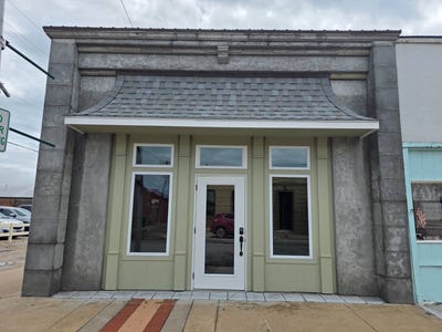/international/us/112-e-1st-ellsworth-ks-110109051735/
