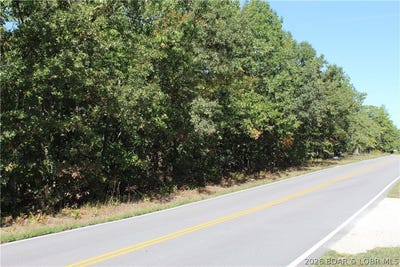 /international/us/5-7-acres-d-highway-camdenton-mo-110120156807/