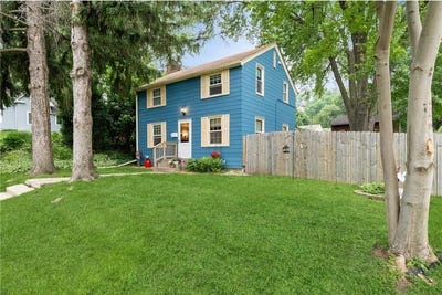/international/us/238-14th-avenue-s-south-saint-paul-mn-110100198419/