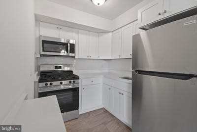 /international/us/2409-manor-road-havertown-pa-110108774464/