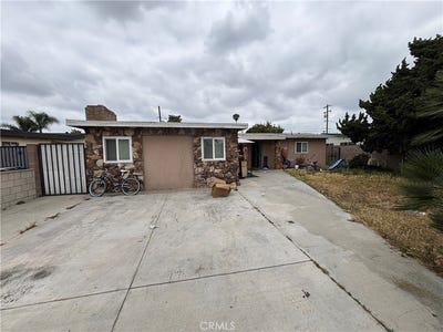 /international/us/9841-w-chanticleer-rd-anaheim-ca-110108080812/