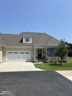 /international/us/14-n-river-grosse-pointe-woods-mi-110100984264/