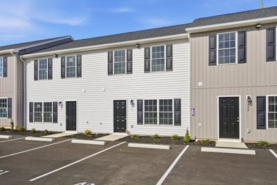 /international/us/415-n-washington-avenue-pulaski-va-110104815513/
