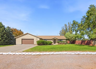 /international/us/90-center-st-meadow-ut-110110275224/