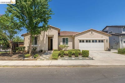 /international/us/983-dainty-ave-brentwood-ca-110108204962/