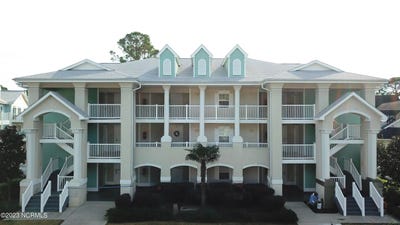 /international/us/330-s-middleton-drive-nw-calabash-nc-110107802662/