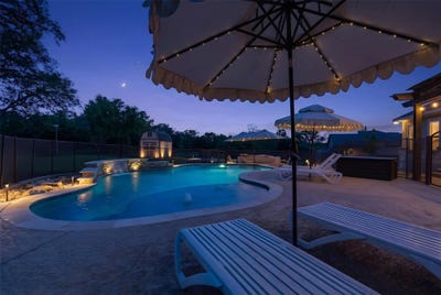 /international/us/1106-private-road-3702-san-antonio-tx-110107994925/