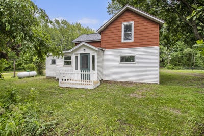 /international/us/239-laurel-street-walkerville-mi-110097130582/
