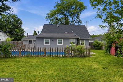 /international/us/12-holbrook-lane-willingboro-nj-110108983562/