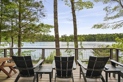 /international/us/57-laurel-shore-drive-harpswell-me-110108496503/