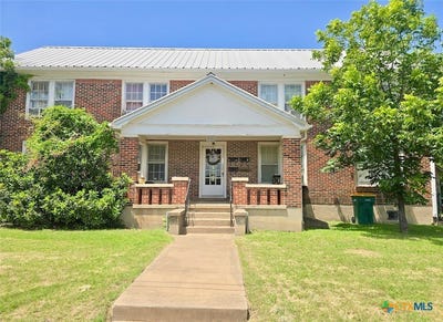 /international/us/801-bridge-street-gatesville-tx-110101100424/?lang=zh-tw