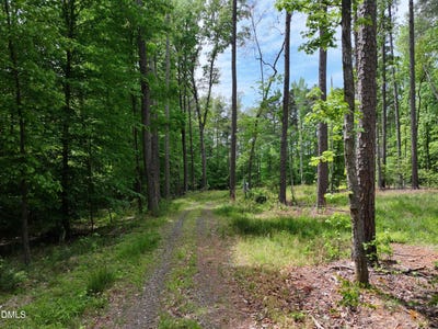 /international/us/75-max-finn-lane-roxboro-nc-110107778907/