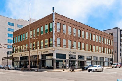 /international/us/1801-2nd-avenue-birmingham-al-110107466201/