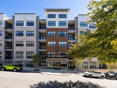 /international/us/55-s-market-street-asheville-nc-110106928879/