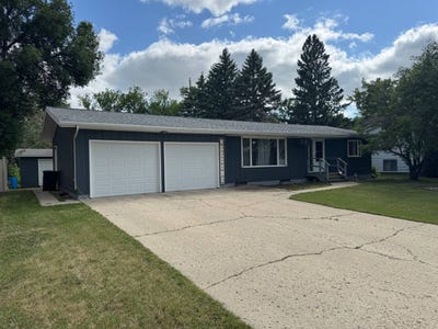 /international/us/415-10th-st-w-bottineau-nd-110100505720/?lang=zh-tw