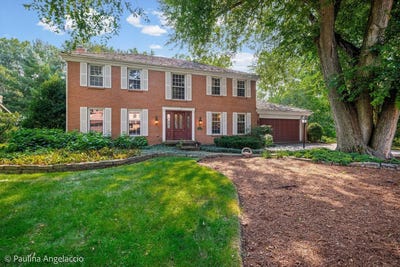 /international/us/505-old-mill-road-barrington-il-110120411493/