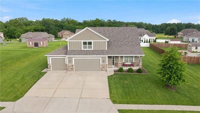 /international/us/904-papaw-lane-pleasant-hill-mo-110108889353/