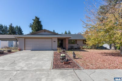 /international/us/309-n-honeycomb-circle-sequim-wa-110120055956/